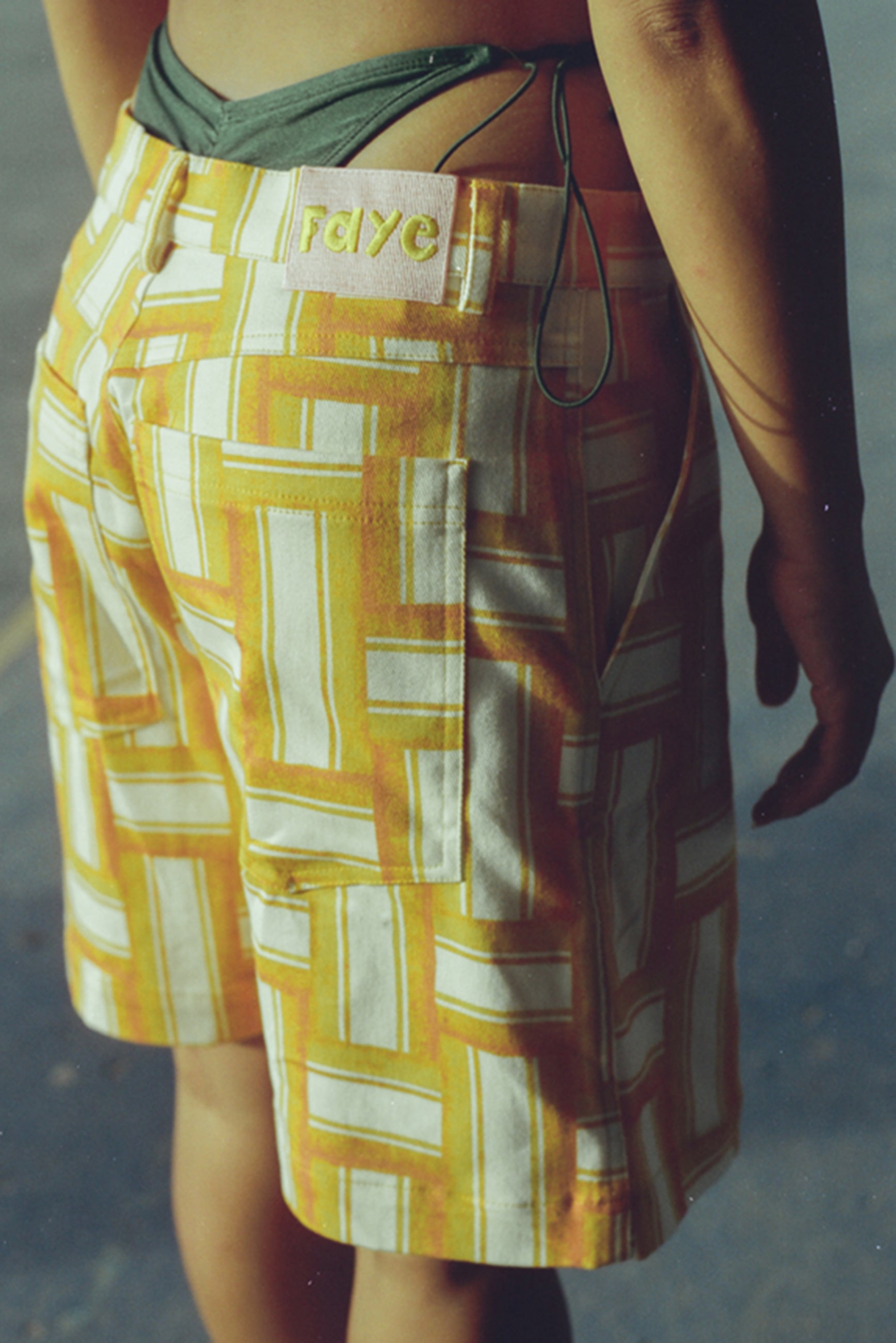 Printed palma orange papa shorts