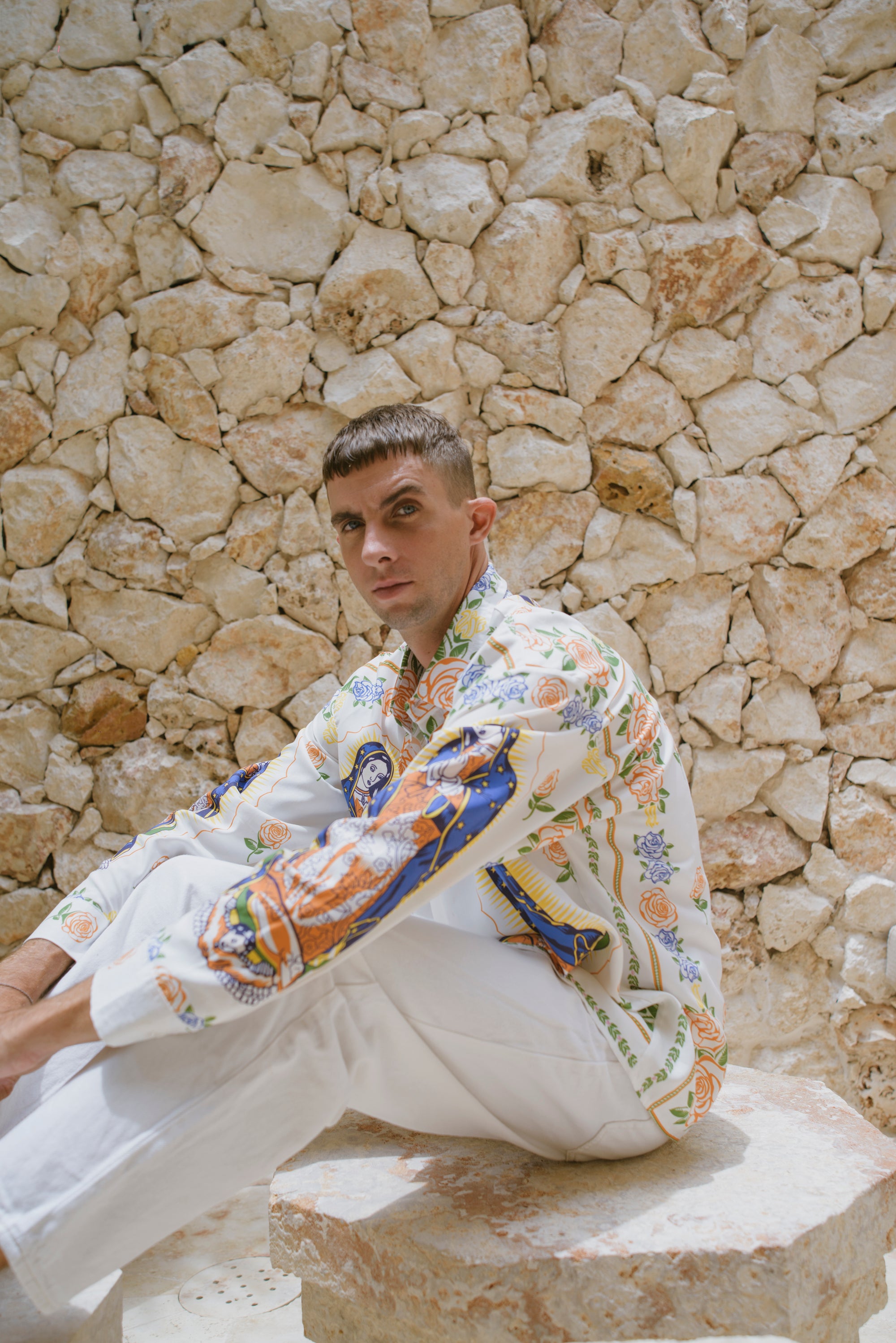 VIRGIN DE GUADALUPE LONG SLEEVES BUTTON DOWN SHIRT