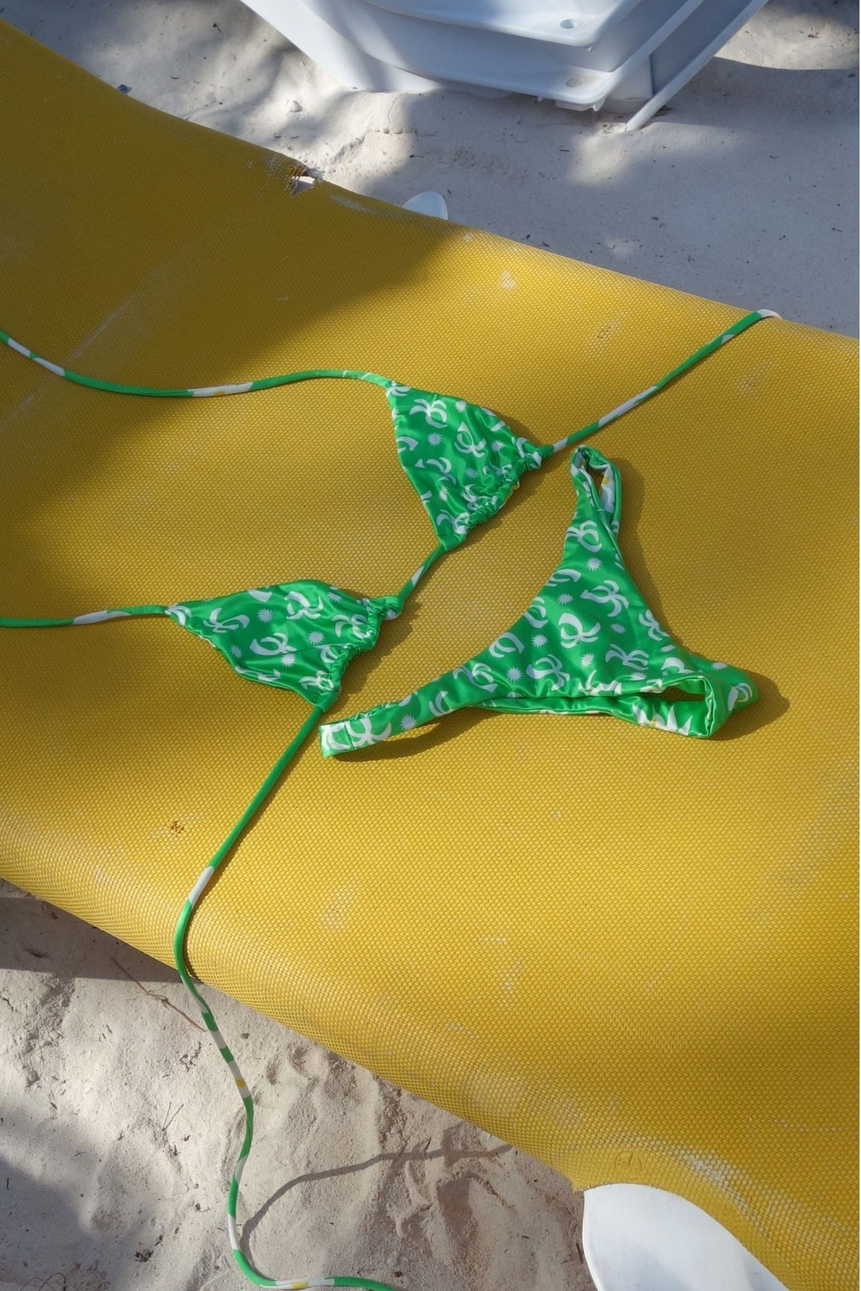 TROPICAL BANDANA - BIKINI TOP