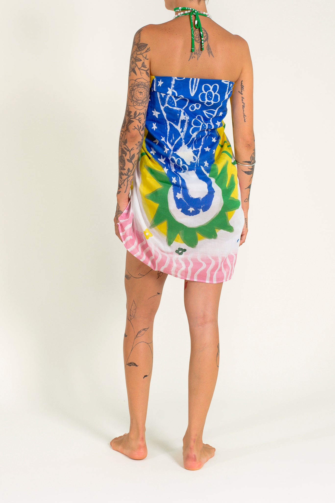 Printed beach apparel accessory